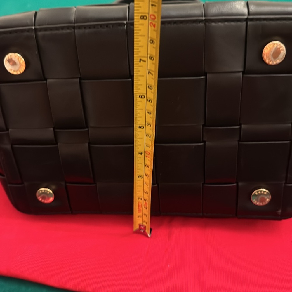 Michael Kors black basket weave bag w/removable canvas tri section insert (OLCC) - Picture 10 of 17
